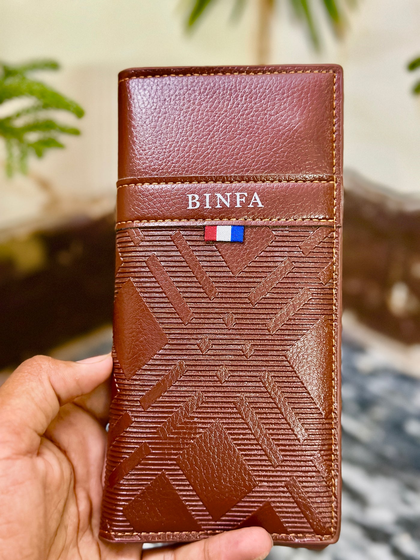 Long wallet in premium quality